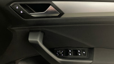 Volkswagen T-Roc 1.0 TSI Life 5dr Petrol Hatchback